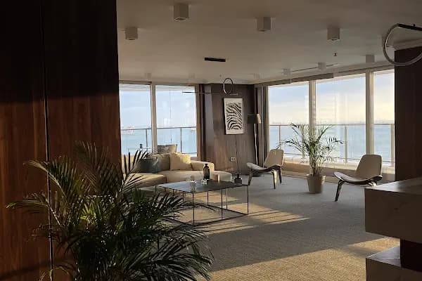 MCU Aesthetic Clinic - Op.Dr.Mehmet Can Ubur - Estetik Cerrahi Kliniği - İstanbul Zeytinburnu