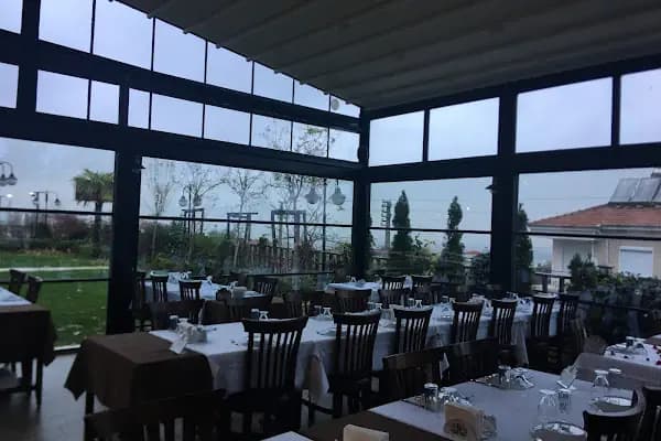 Garson Şükrü Aile Restaurant - Restoran - Denizli Pamukkale