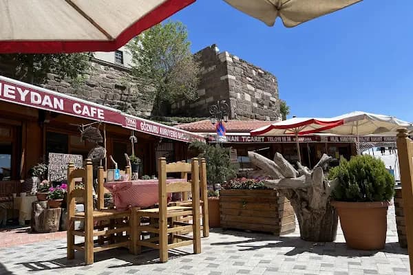 Kale Meydan Cafe - Kafe - Ankara Altındağ