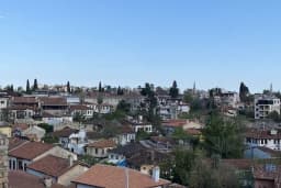 Stylish Modern, Old Town Area