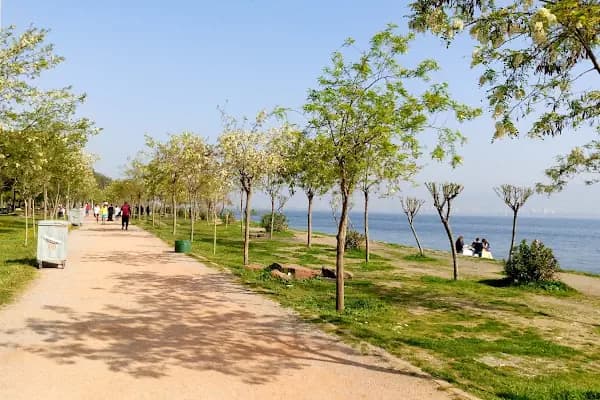 Engelliler Parkı - Park - İzmir Balçova