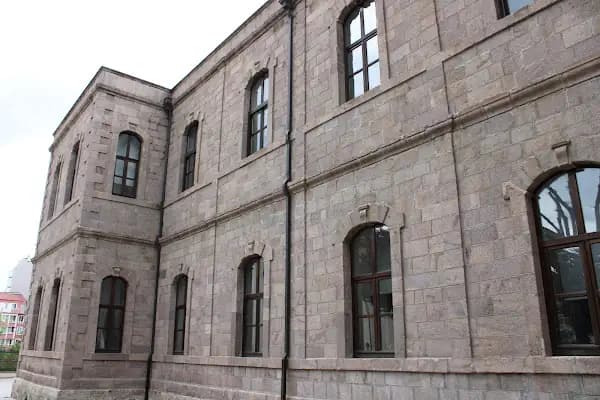 Ankaradaki Tarihi Valilik Binası Yazıtı - İlgi Çekici Yer - Ankara Altındağ