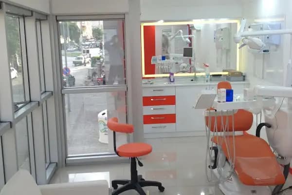 İzmir Çocuk Diş Hekimliği (Pedodonti) | Özel Avrupadent Şirinyer Ağız ve Diş Sağlığı Polikliniği - Diş Kliniği - İzmir Buca