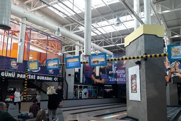 Bowling - Bovling salonu - Antalya Muratpaşa