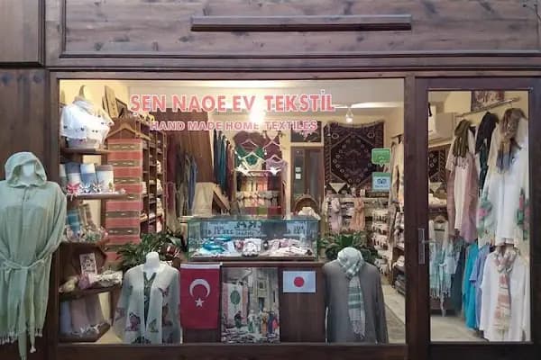 Şen Naoe Ev Tekstil (Hand woven textiles,Covered Bazaar) - Hediyelik eşya dükkanı - İzmir Bergama