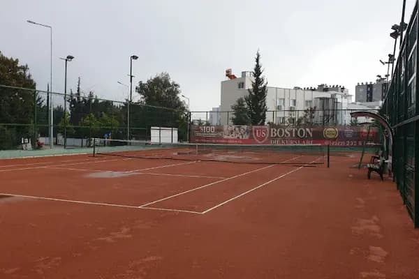 Çukurova Tenis Kortları ve Cafe - Spor Kulübü - Adana Çukurova