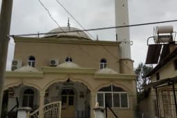 Hürriyet Mahallesi Cami