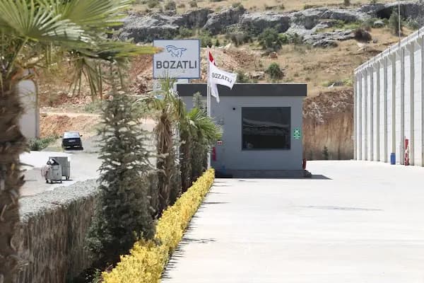 Bozatlı Tekstil Halı Sanayi Ve Ticaret Anonim Şirketi - Halı Mağazası - Gaziantep Şahinbey