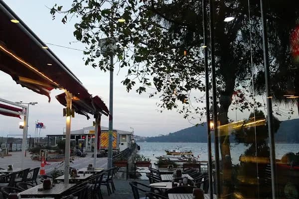 Burgaz Cafe - Kafe - İstanbul Adalar