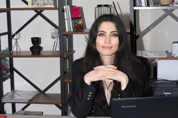 İzmir Bayraklı Psikolog Aliye Kut | Çocuk Psikoloğu | Psikolog Danışmanlık - Psikolog - İzmir Buca
