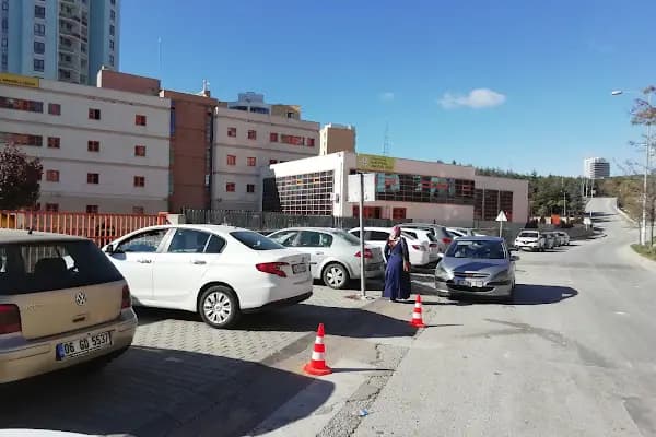 Nuri Pakdil Anadolu Lisesi - Okul - Ankara Altındağ