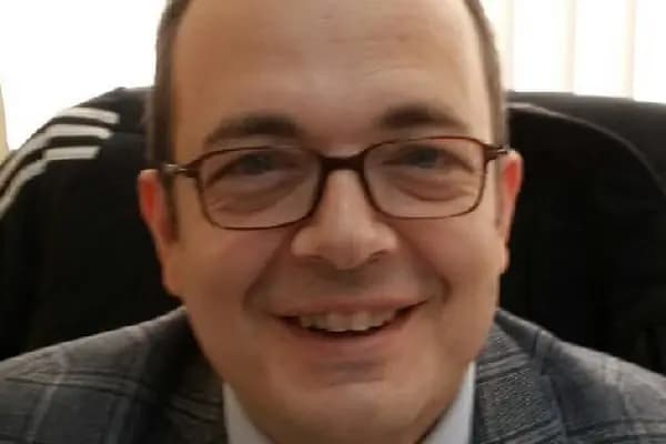 Prof. Dr. Ali Engin Ulusal - El Cerrahisi Uzmanı - Balıkesir Bigadiç