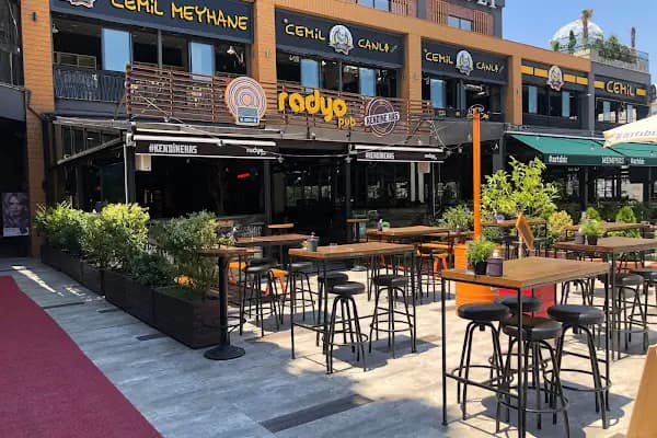 Radyo Pub Özlüce; Bira Bahçesi - Bar - Bursa Yıldırım
