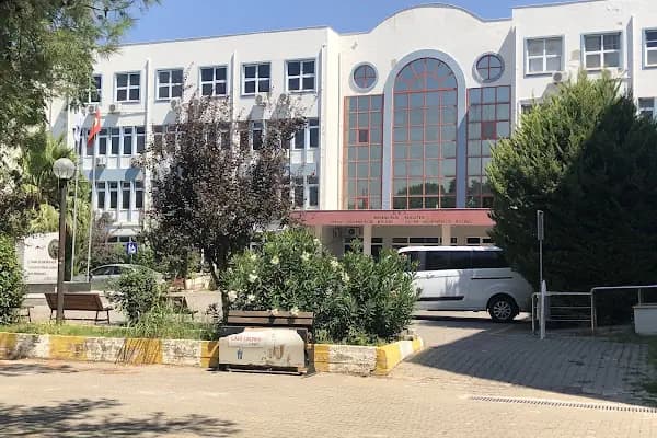 Dokuz Eylül Üniversitesi Mühendislik Fakültesi Dekanlığı - Devlet Üniversitesi - İzmir Buca