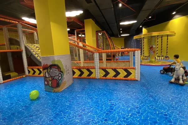 Playland - Oyun/Eğlence Merkezi - İstanbul Maltepe