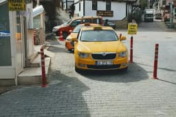 AYAŞ CÖMBE TAKSİ DURAGI