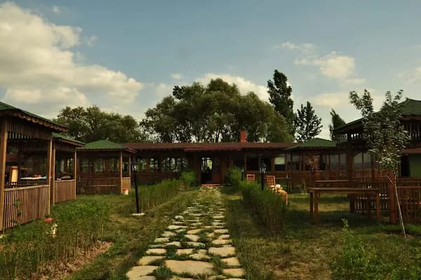 Doğal Bahçe Köy Kahvaltısı ve Yöresel Lezzetler - Kahvaltı restoranı - Ankara Ayaş