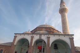 Başdurak Camii