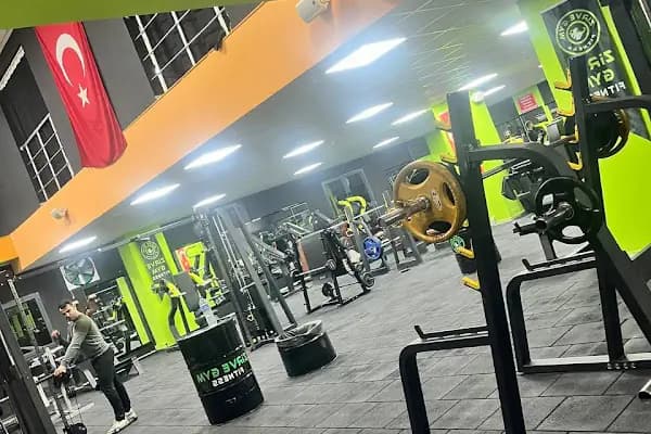 ZİRVE GYM FITNESS MERSİN TECE - Spor salonu - Mersin Mezitli