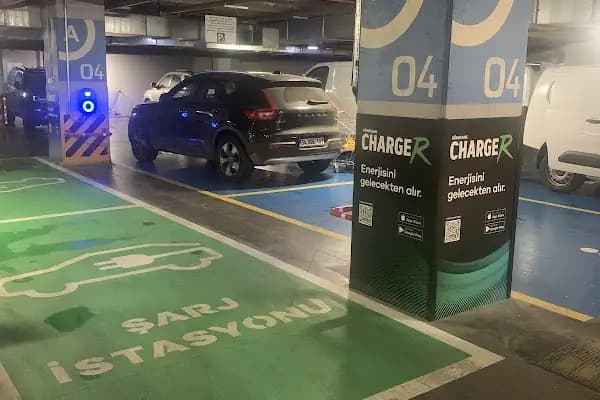 Rönesans ChargeR Şarj İstasyonu - Elektrikli Araç Şarj İstasyonu - İstanbul Avcılar