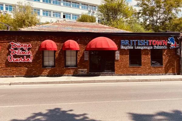 Buca British Town Dil Okulları - İngilizce Dil Okulu - İzmir Buca