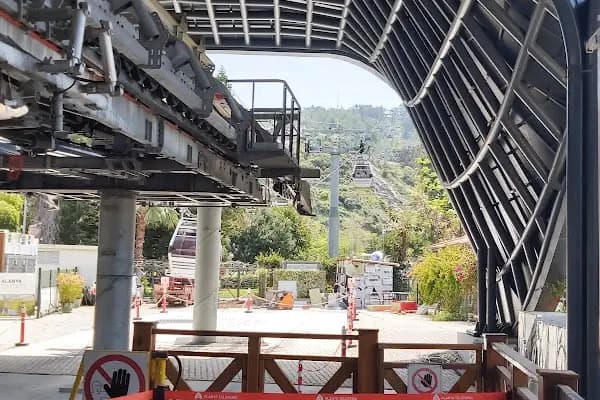станция канатной дороги Alanya Teleferik - Teleferik İstasyonu - Antalya Alanya