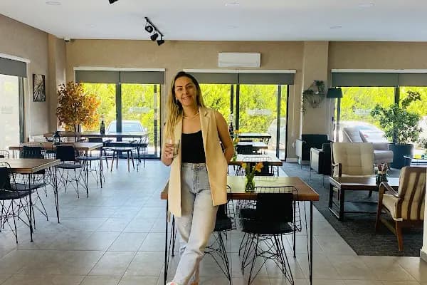 Çocuk ve Aile Terapisti- Pedagog Pınar Kaya Döşlü Klinik - Çocuk Psikoloğu - Adana Kozan