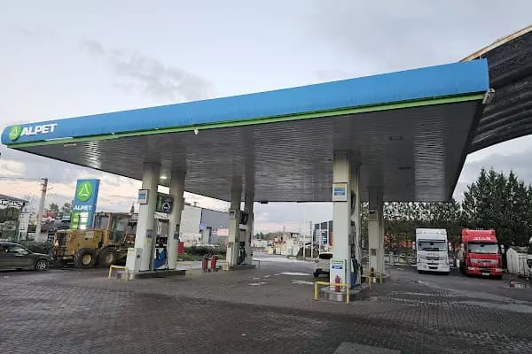 Alpet - Altaş Petrol - Benzin İstasyonu - Kocaeli Kartepe