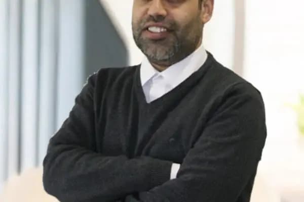 Uzm. Dr. Faik Azizov. Çocuk ve Ergen Psikiyatrisi - Çocuk Psikiyatristi - Manisa Kula