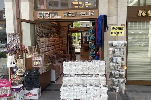 Sufi Hediyelik Eşya &amp; Tesbih Esans - Alışveriş merkezi - Konya Akşehir