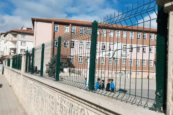Cumhuriyet İlkokulu - Okul - Konya Akşehir