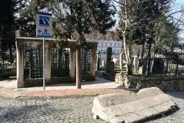 Abdüssadık Amr İbni Same Türbesi - Cami - İstanbul Pendik