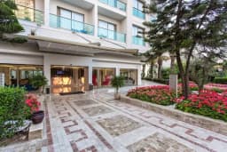 FALCON HOTEL