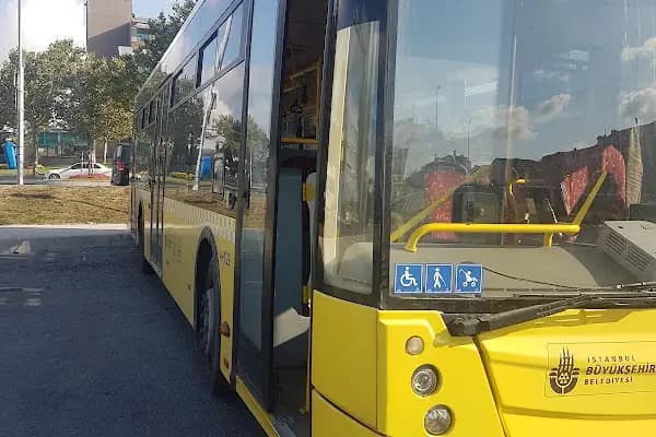 Cebeci Peronlar - Otobüs Durağı - İstanbul Sarıyer