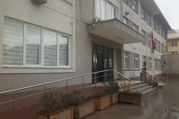 Gemlik Şehit Mehmet Koray Pınar Ortaokulu - Okul - Bursa Kestel