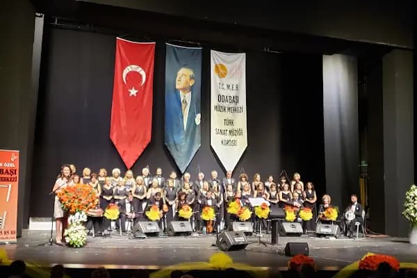 Cüneyt Gökçer Sahnesi - Tiyatro Sahnesi - Ankara Çankaya