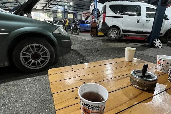 TotalEnergies Quartz Auto Services - Akköseler Oto - Araç Bakım ve Onarımı - Adana Kozan