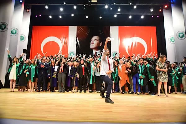 Baki Komsuoğlu Kongre Ve Kültür Merkezi - Okul - Kocaeli Gebze