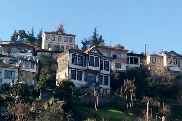 Akçaabat Kaymakamlığı - Devlet Dairesi - Trabzon Ortahisar