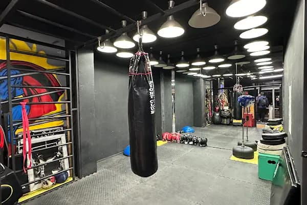 Rush Fitness Club - Spor salonu - İstanbul Arnavutköy