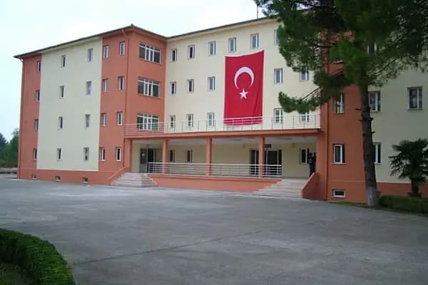 Alaçam Meslek Yüksekokulu - Meslek Yüksekokulu - Samsun 19 Mayıs
