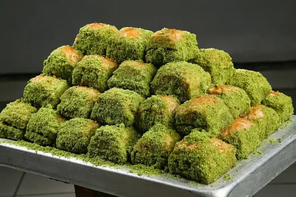 Kocaoğlu Baklava Erenler - Tatlı Dükkanı - Sakarya Serdivan