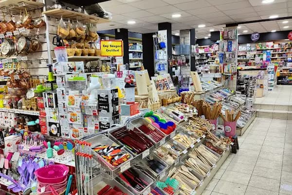 Koala avm hırdavat züccaciye elektrik elektronik hediyelik mefruşat plastik kırtasiye iç ve dış ticaret ltd şti - Alışveriş merkezi - Ankara Mamak