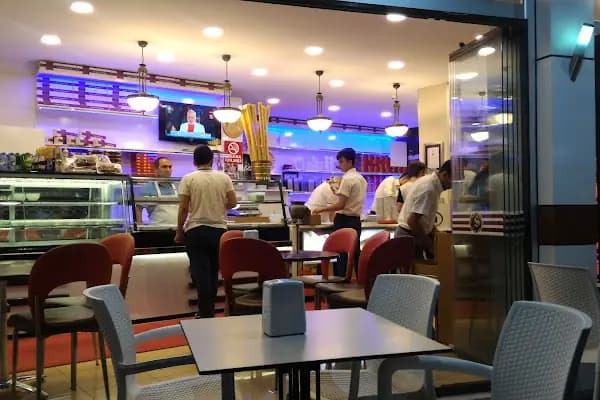 Edeler Dondurma - Kafe - Sakarya Hendek