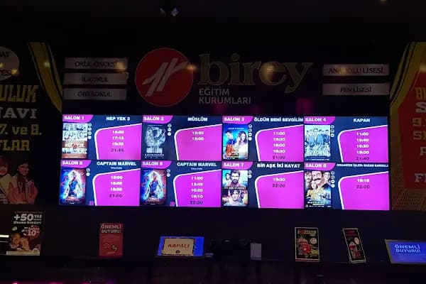 Paribu Cineverse Piazza Şanlıurfa - Sinema Salonu - Şanlıurfa Viranşehir