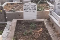 İstanbul Büyükşehir Belediyesi Dedeler Mezarlığı
