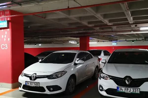 Europcar IGA - Araba Kiralama Şirketi - İstanbul Arnavutköy
