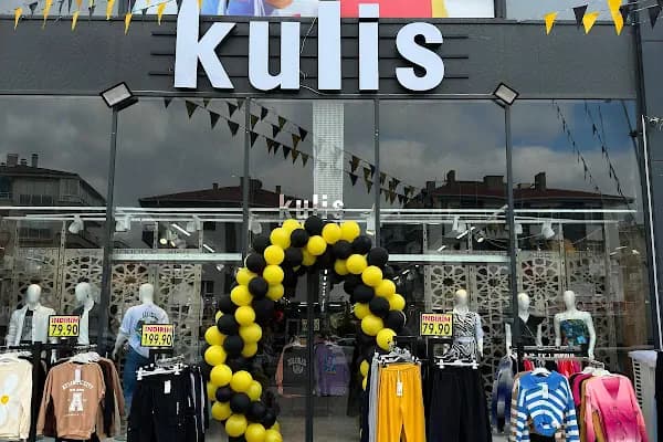 Kulis Mağazaları Karapürçek - Giyim Pazarı - Ankara Altındağ