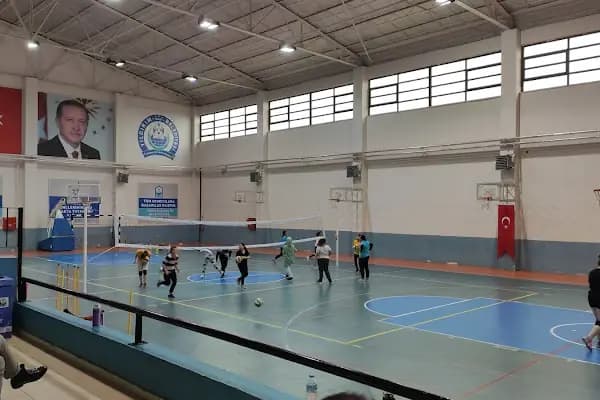 Mimar Sinan Spor Kompleksi - Spor kompleksi - Bursa İnegöl