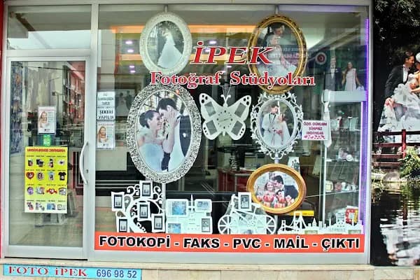 İpek Fotoğraf Stüdyoları - Fotoğraf Stüdyosu - İstanbul Küçükçekmece